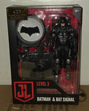 DC Multiverse: Justice League (2021) - Batman & Bat Signal (Level 3 - Justice League)