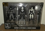 DC Multiverse: Justice League (2021) - Batman & Superman & Wonder Woman (Level 4 - Justice is Gray)