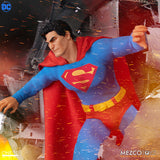 Mezco One:12 Collective: DC Comics - Superman: Man of Steel Edition