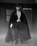Universal Monsters: 7" Scale Action Figure - Ultimate Dracula (Carfax Abbey) (Black & White)